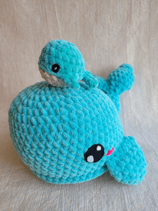 Maman Baleine et Bébé